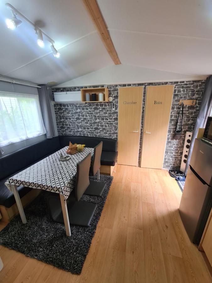 Mobil-home 6 Personnes Climatisé *